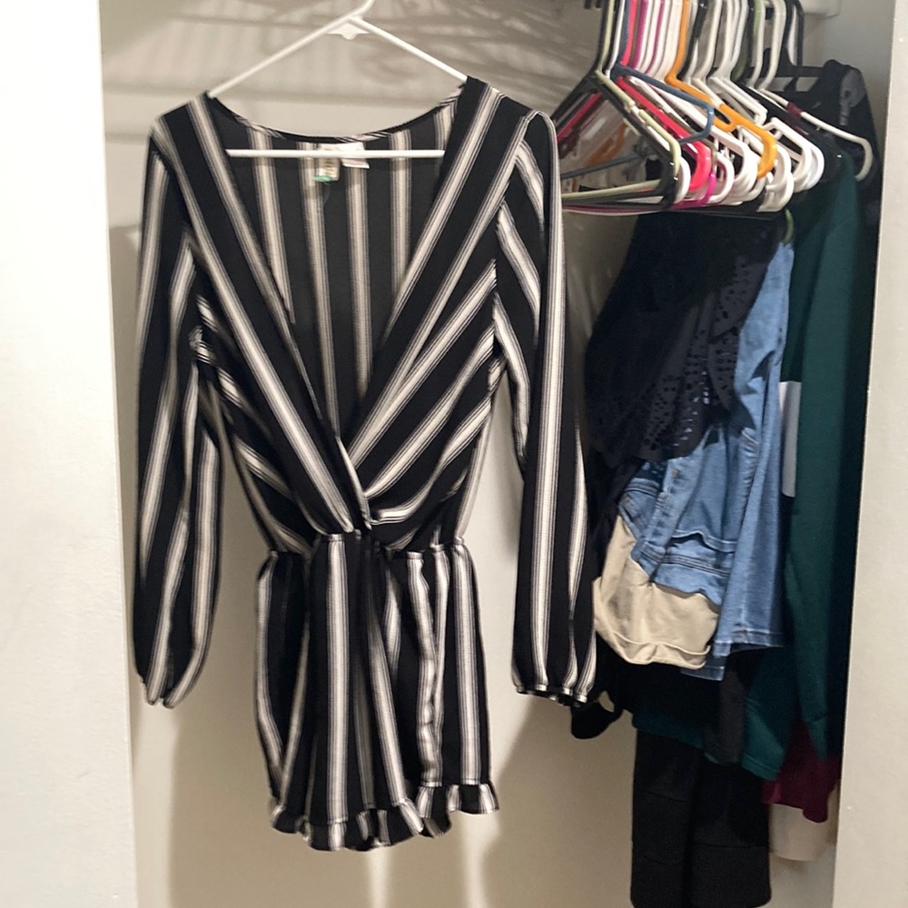 Mimi Chica black & white striped romper. Never worn. Size L.